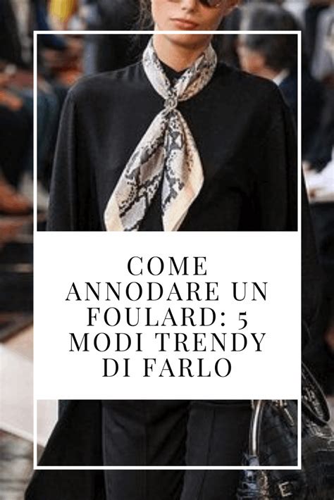 come piegare un foulard hermes al collo|Foulard Hermes: 5 incredibili modi per indossarlo con stile.